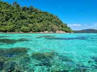 เกาะหลีเป๊ะ 3 วัน 2 คืน — ทะเลใส ดำน้ำ ฟีลชิลๆ