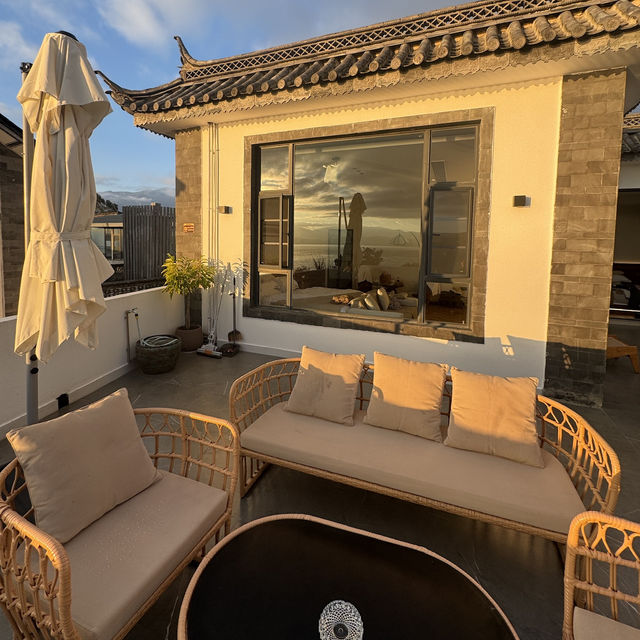 Peaceful Retreat at Dali Yunluo Village Villa 