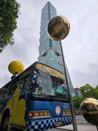 Golden Hour Stroll at Taipei 101: Sunset Vibes & Insta-Worthy Moments 🌇✨