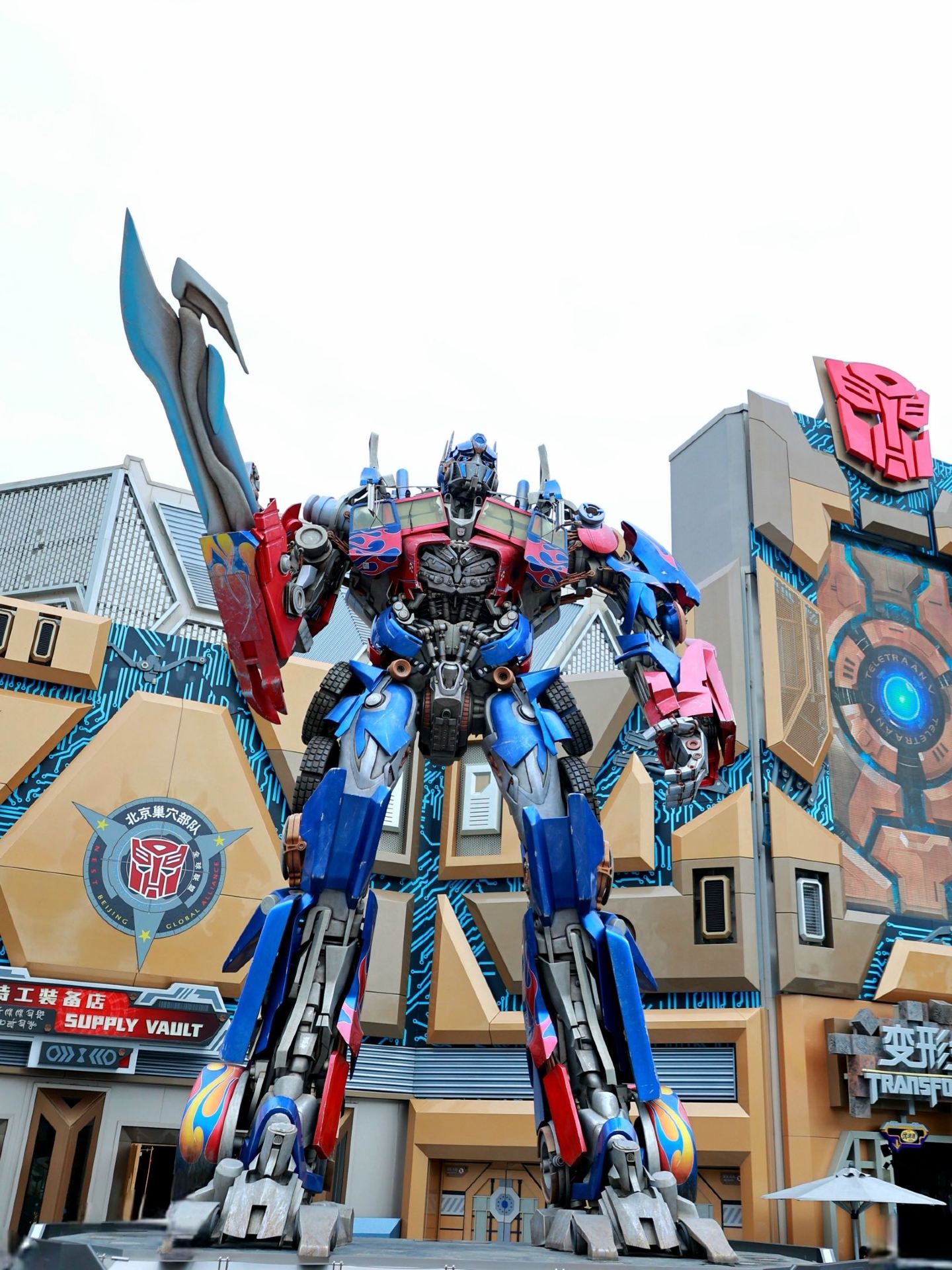 🤖 Căn cứ bí mật của Autobots tại Universal Studios Bắc Kinh - Transformers Metrobase