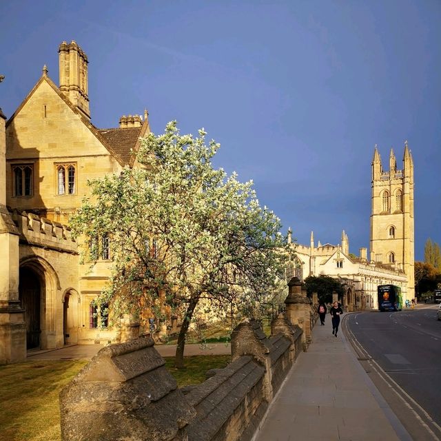 Wandering Through Oxford: A City of Spires and Stories