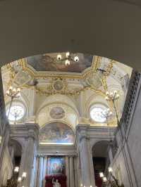 Madrid’s Royal Palace. A date with aristocracy that won’t break the bank