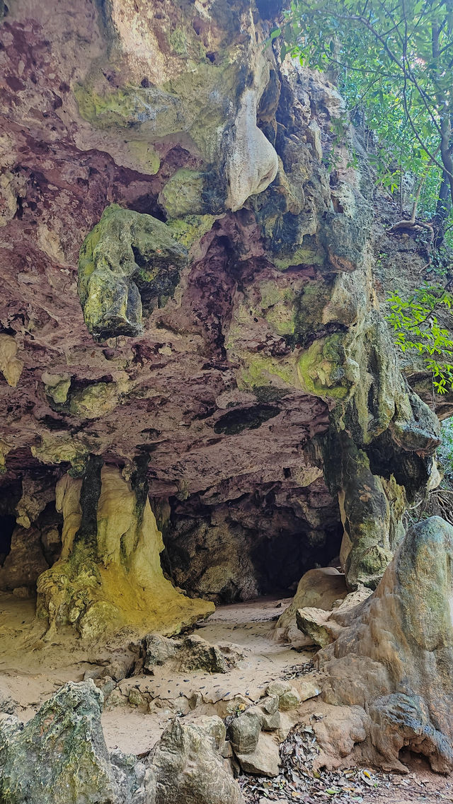 Ao Nang: Your Perfect Base to Explore Thailand’s Andaman Coast 🏝️🚤