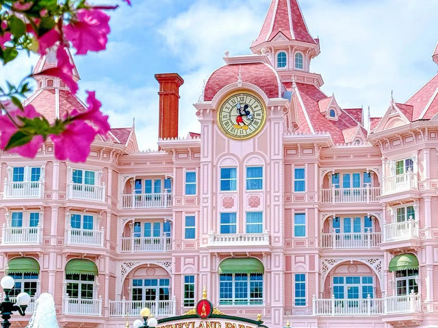 🎠✨ Disneyland Paris: A Fairytale Wonderland of Magic and Adventure ✨🎠   