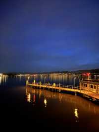 Chill, Lights & Lakeside Magic – An Afternoon-to-Night Walk at Lake Zürich 🌙🌫️  