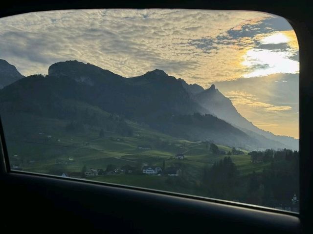 🌄 Switzerland’s Alpine Dream: From Misty Valleys to Rolling Meadows