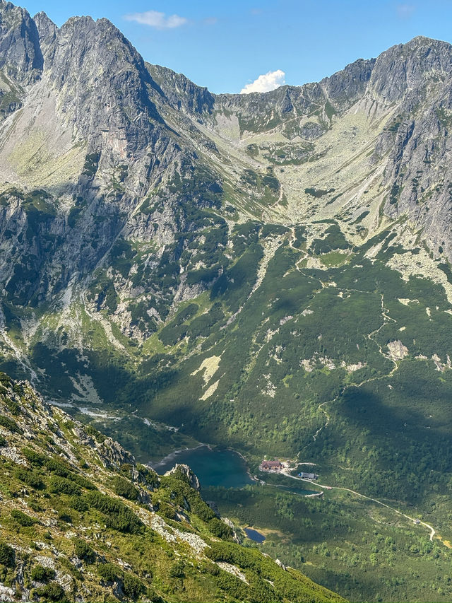 ✨Zelene Pleso is a hidden gem of Tatras!✨
