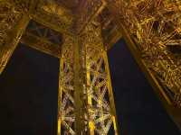🎃 Spooky Nights Under the Iron Lady: Halloween at the Eiffel Tower 2025! 🗼👻