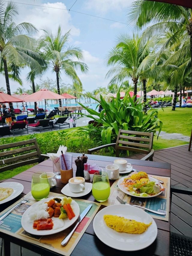 Все цвета Азии: завтрак в отеле Movenpick Resort Waverly 🤎☕