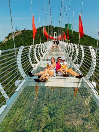 GLASS BRIDGE 🌉 near Yanzi