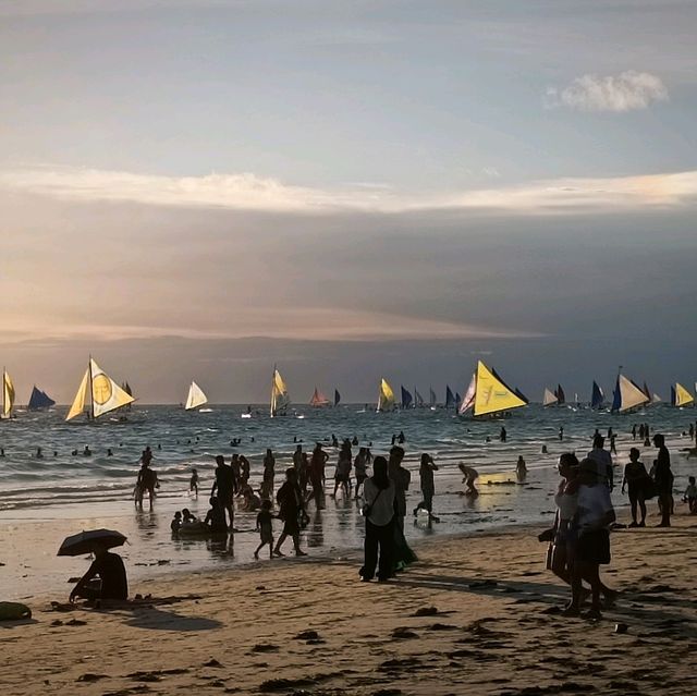 Ways to enjoy this paradise called Boracay ❤️