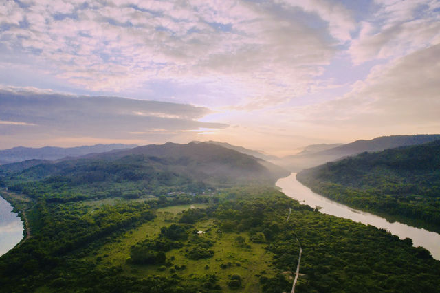 廣州露營無人打擾的山畔湖景