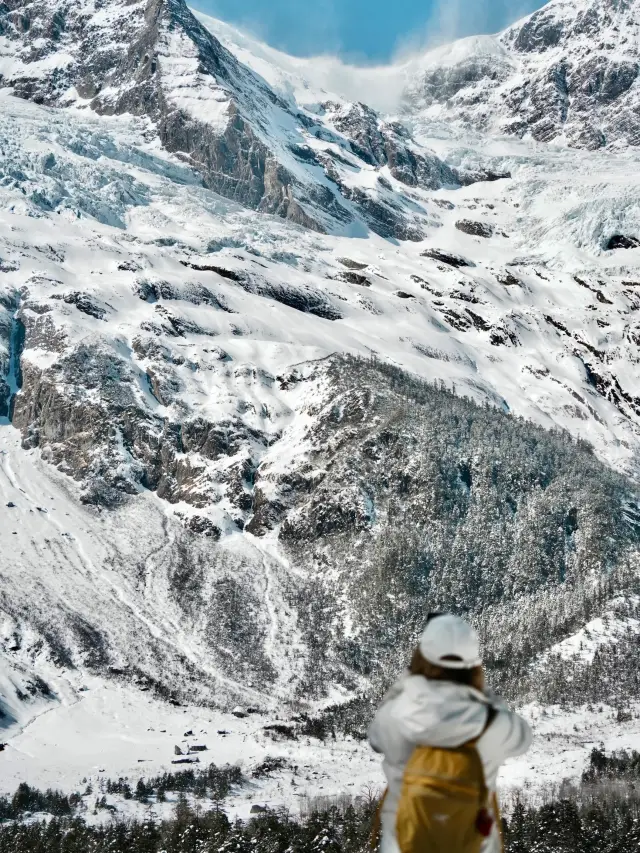 Yubeng | The icy lake after the blizzard is killing me with its beauty!