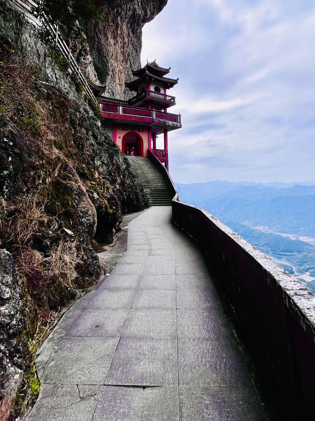 廈門周邊徒步拜拜！“閩南第一山”靈通山攻略