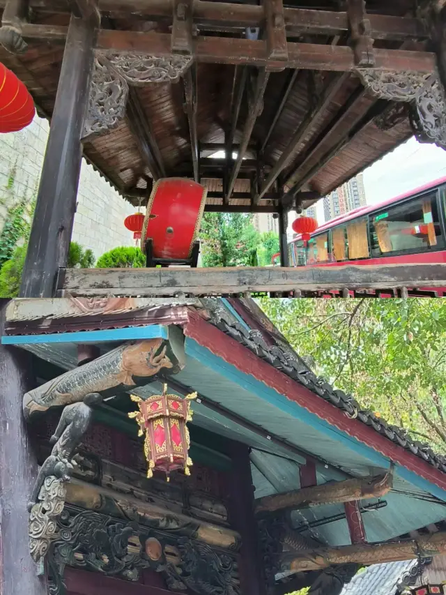 장가계 토족 풍정원 루 중 루 - 토수성!