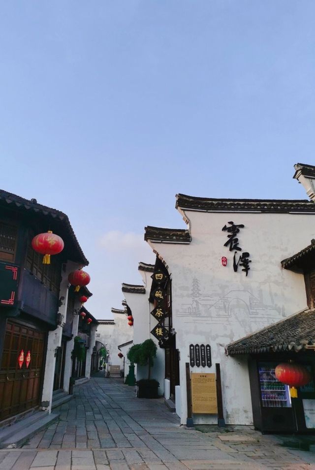 擁有2000多年歷史的古鎮，震澤——著名的蠶絲之鄉！