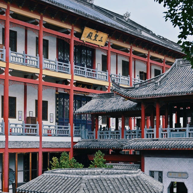 Discovering the Hidden Gem of Ningbo: Changshou Temple🏛️🛖