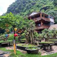 Hang Mua Cave must visit destination when you in Ninh Binh (Vietnam)