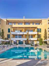 🌟 Montenegro Marvels: Top Stays in Portonovi! 🏨✨