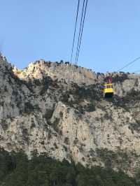 Unveiling the Majestic Ay-Petri Mountain, Crimea 🏔🇷🇺