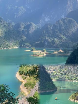 探秘廣西秘境，邂逅浩坤湖仙境之旅