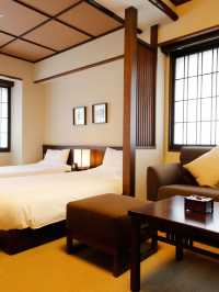 🌸 Kyoto's Hidden Gem: Luxurious Onsen Hotel Experience 🏯✨