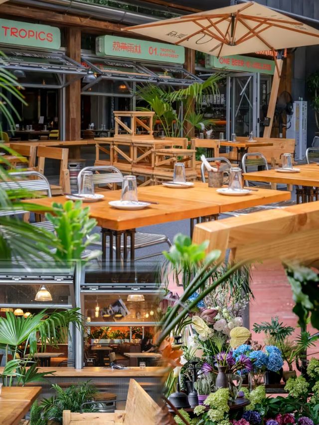 《魅力酒店：多元建築風格交織的花園洋房小庭院》