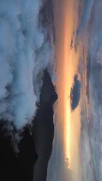 每次登山都能遇到雲海。