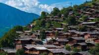 迪慶同樂傈僳族山寨，藏在深山裡的小木屋。