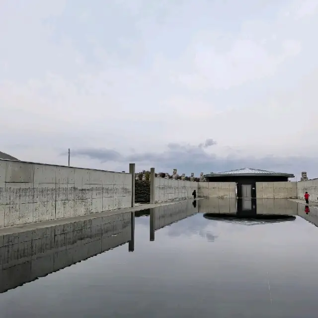 北海道頭大佛殿：神聖佛像、秋風庭院，異國風情之旅