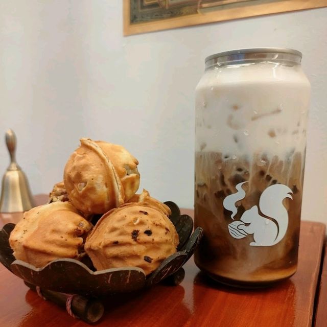 Nice local dessert spot