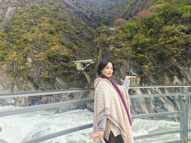本年度第一寶藏美大峽谷就藏在雪山背後