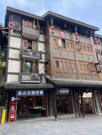  🏮磁器口古鎮🏮充滿著歷史韻味與人間煙火🔥 