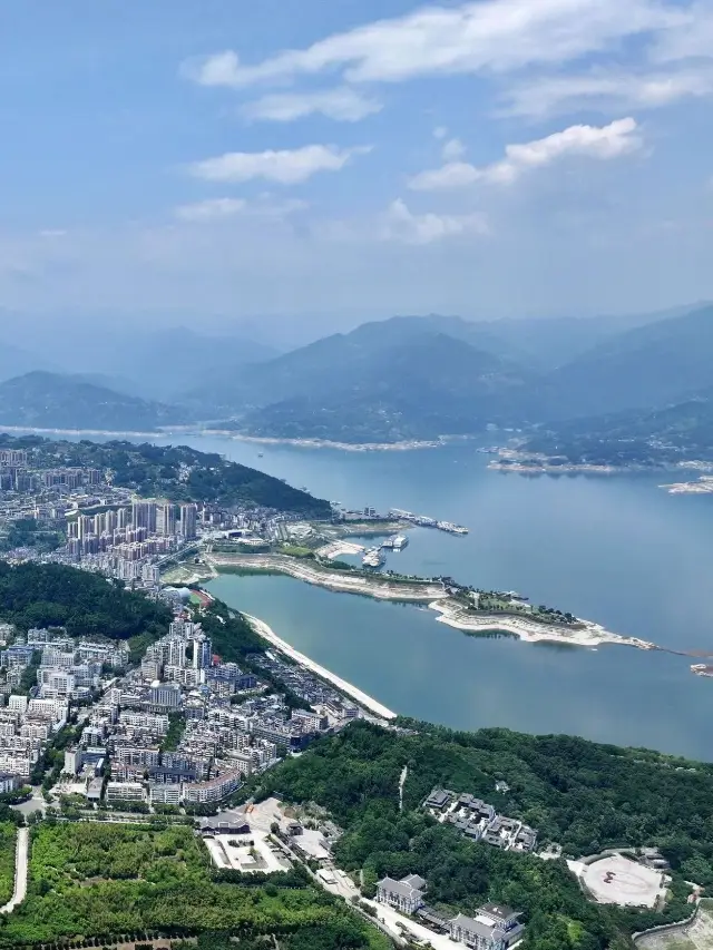 A Whirlwind 6-Day Yichang-Chongqing Adventure: Your Ultimate Guide