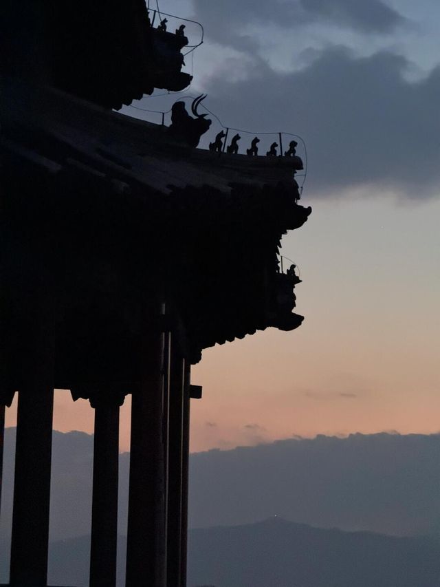 漫步皇家山水，邂逅千年詩意——頤和園春日沉浸式文化漫遊筆記