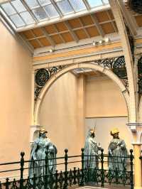 Stunning Birmingham Art Gallery is.a.must Visit💫❤️