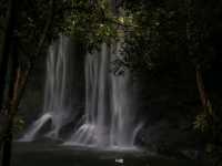 น้ำตกห้วยหลวง อุบลราชธานี ราชาน้ำตกแห่งอีสานใต้
