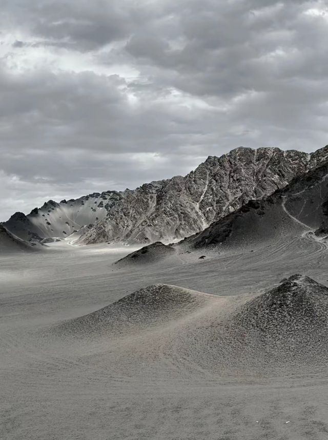 黑獨山旅遊攻略