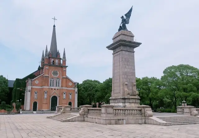 上影節｜與上影相約六月，共赴光影盛宴！