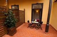 巴塞羅那居住旅館 | Barcelona Living Inn   地址：Gran Via d