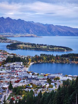 Queenstown's Budget Killers! 5 Tourist Traps That Will Drain Your Wallet!