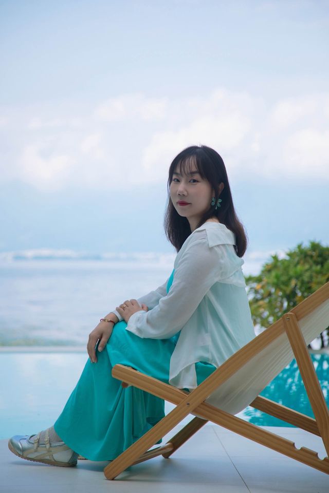枕浪而眠，喺洱海盡頭做一場純白色嘅夢