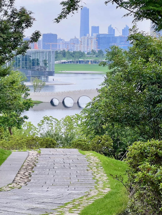 風影隨行，世博文化公園的呢喃