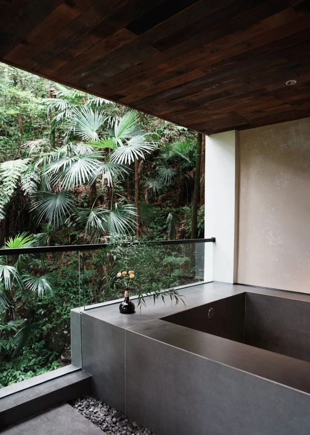 青城山下偷得半日閒古街漫步&私湯民宿也太絕了！