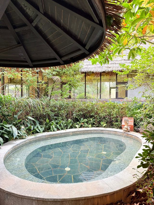 在貴陽不在三亞！絕美日落溫泉