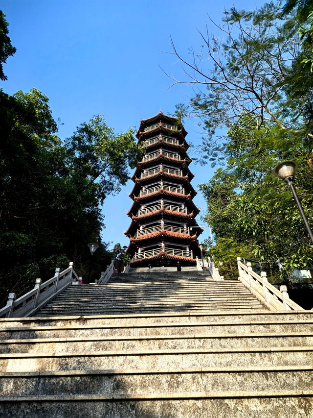 深圳紅花山必打卡古塔 深圳紅花山必打卡古塔