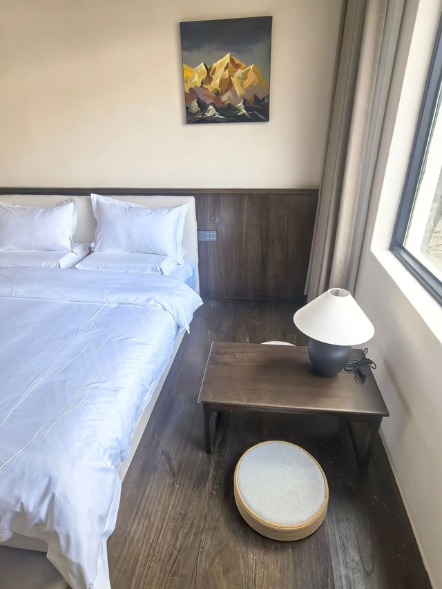 束河絕美設計師民宿躺著看日照金山太絕了！