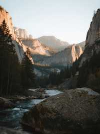 零下30°C的快樂!在冰雪覆蓋的峽谷裡泡溫泉看星河