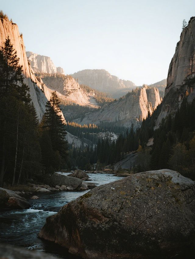 零下30°C的快樂!在冰雪覆蓋的峽谷裡泡溫泉看星河 零下30°C的快樂!在冰雪覆蓋的峽谷裡泡溫泉看星河