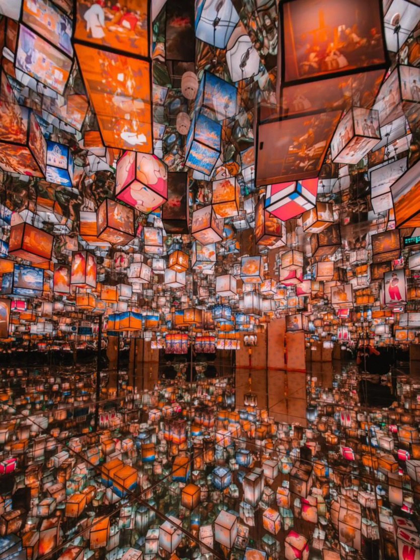 Who gets it! The romance of Kunming, the Spring City, is hidden in every street and alleyway 😭
We've compiled 9 top photo-worthy spots in the city center. For accommodation, lock in the Hilton Garden Inn Kunming Railway Station South—zero hassle for travel, one-stop for photos, sightseeing, and dining. Book it now!
🏨 Accommodation Recommendation | Hilton Garden Inn Kunming Railway Station South
Staying here in Kunming is truly worry-free! Right next to the railway station, super convenient transportation, no stress traveling to all the check-in spots ✨
The hotel is clean and comfortable, with super thoughtful service. After a long day of exploring, you can just lie down and rest. Perfect for both travel and relaxation, with excellent value for money!
✨ 9 Treasure Check-in Spots
❶ Kunming Eye 🌇
❷ Kunming Donut 🍩
❸ High-end Brand Stores 🛍️
❹ Joy City · Master 3D Exhibition 🎨
❺ Chinatown 🌆
❻ C86 Camellia Workshop 🏢
❼ Abnormal Coffee ☕
❽ Kunming’s Most Beautiful Corner 💘
❾ Urban Street Photography 🚕
No need to rush your itinerary in Kunming—take it slow, enjoy food, take photos, and feel the gentleness and romance of the Spring City~